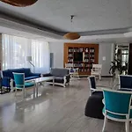 Отель Nereus 3*